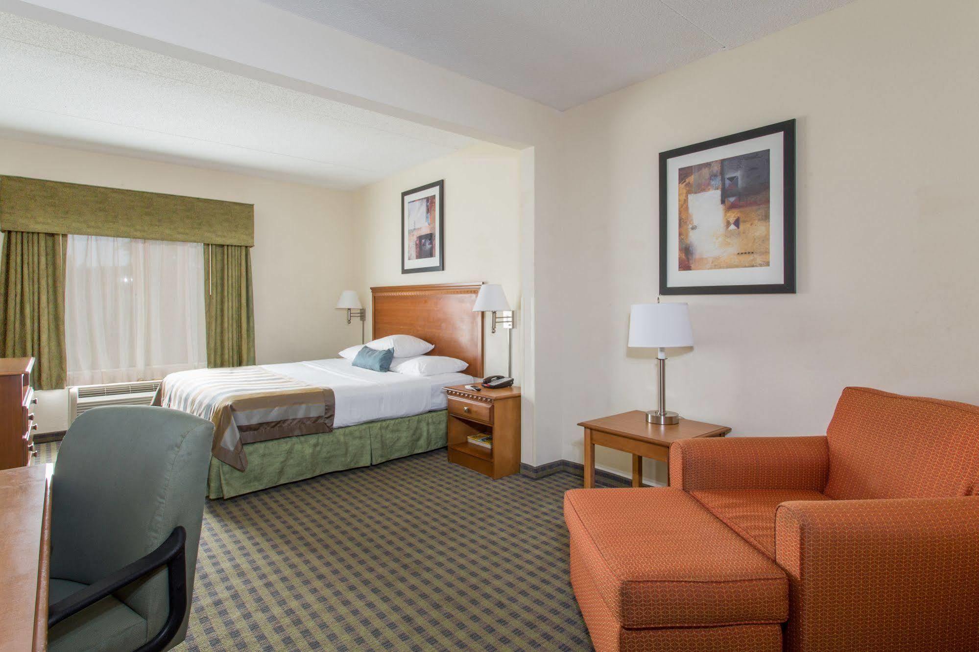 Wingate By Wyndham Atlanta Fairburn Hotel Exterior photo